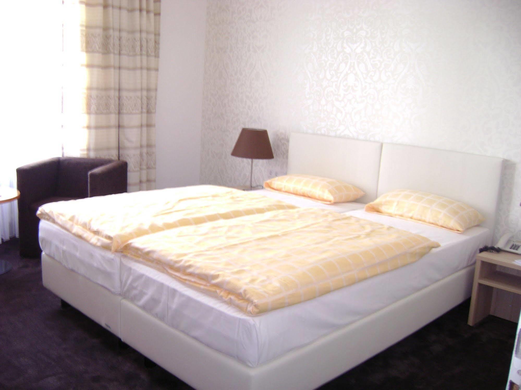 Centralhotel Garni 오펜부르크 외부 사진